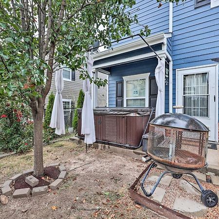 Inviting Afton Townhome With Hot Tub, Walk To Lake! Ngoại thất bức ảnh