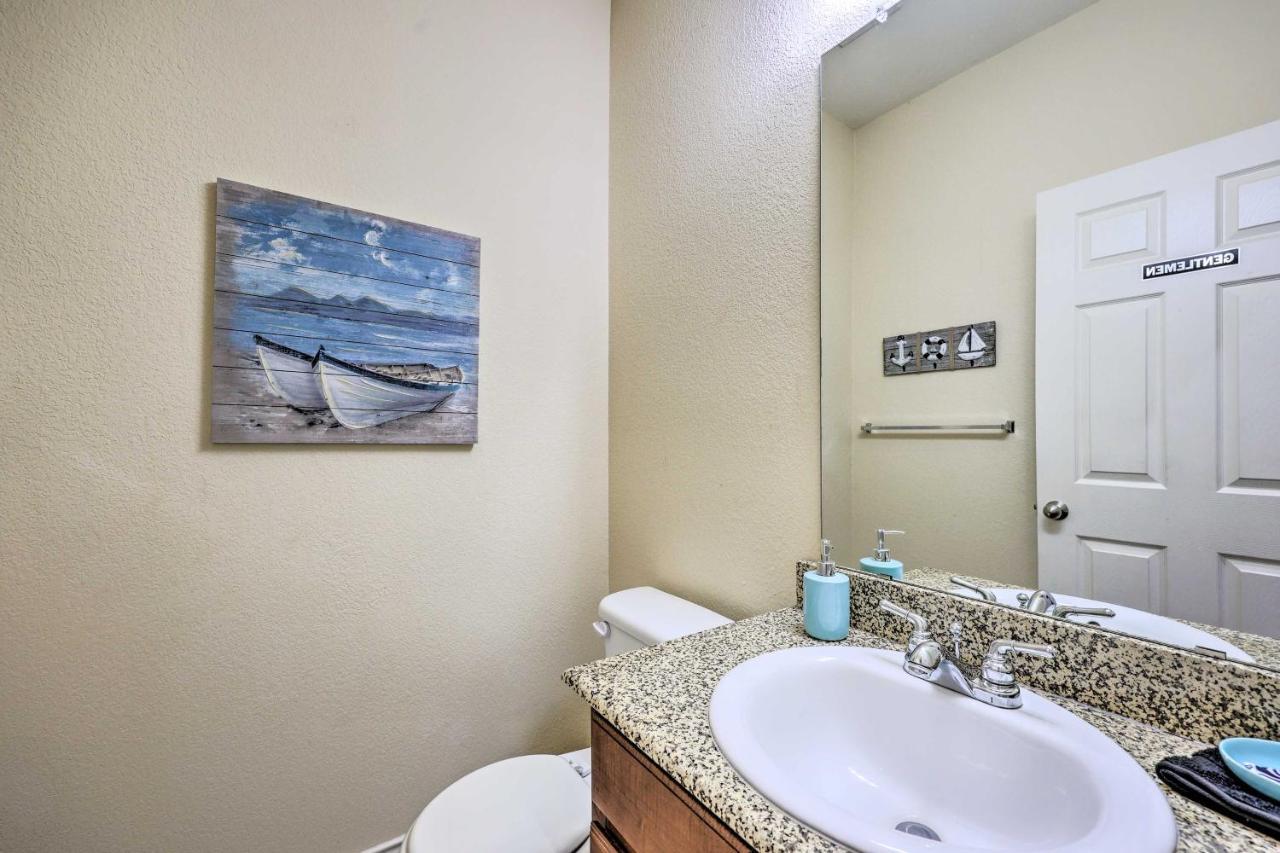 Inviting Afton Townhome With Hot Tub, Walk To Lake! Ngoại thất bức ảnh