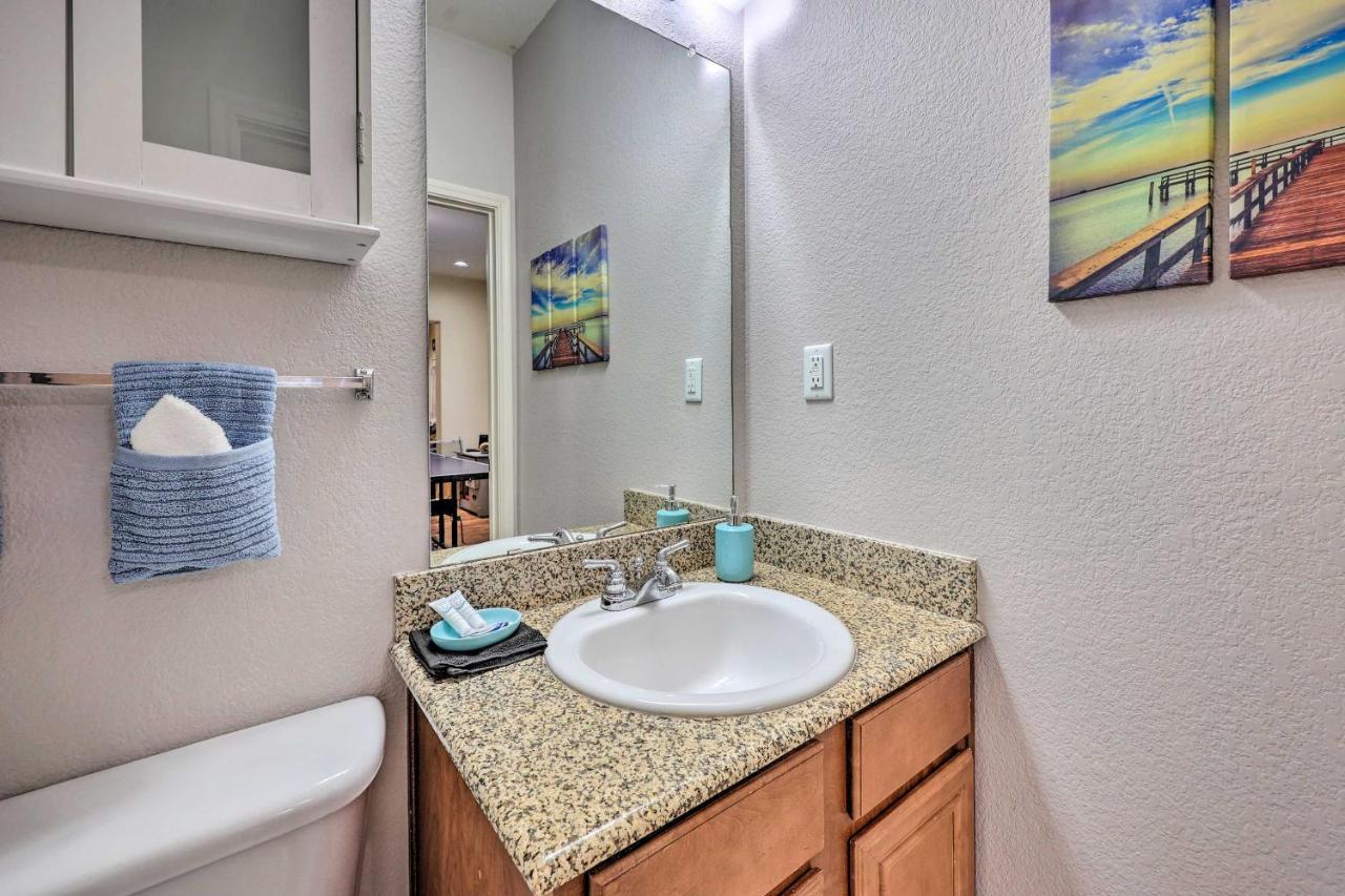 Inviting Afton Townhome With Hot Tub, Walk To Lake! Ngoại thất bức ảnh