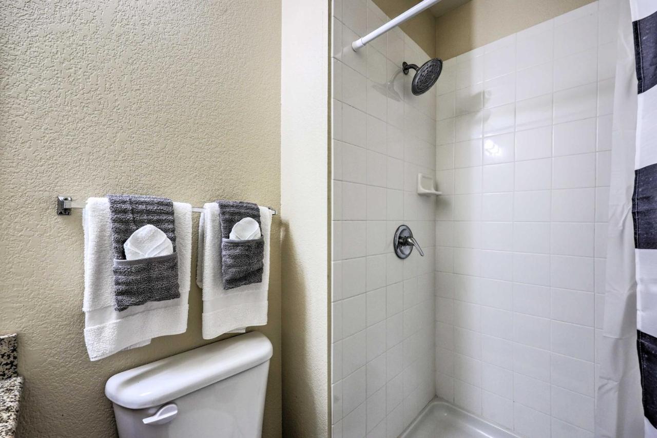 Inviting Afton Townhome With Hot Tub, Walk To Lake! Ngoại thất bức ảnh