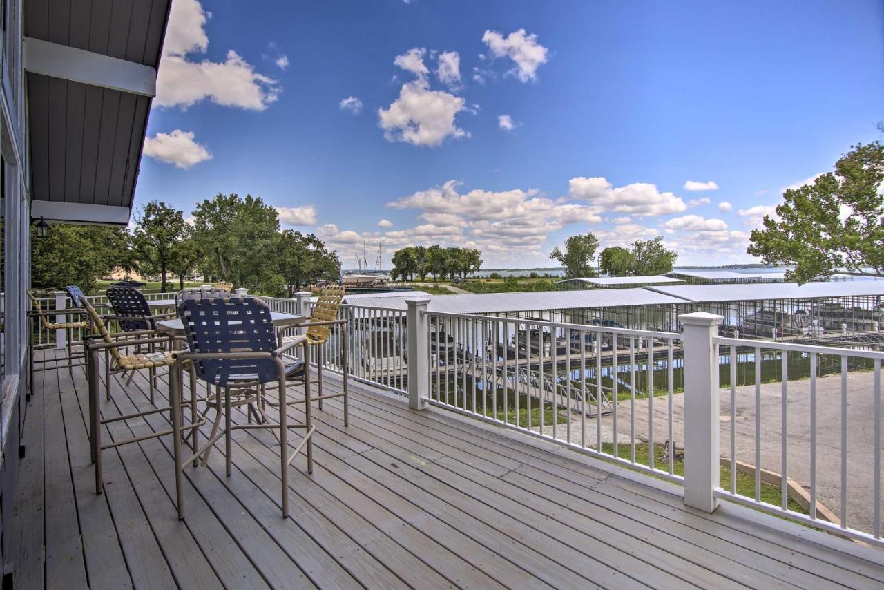 Inviting Afton Townhome With Hot Tub, Walk To Lake! Ngoại thất bức ảnh